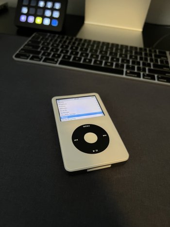 iPod2.jpg